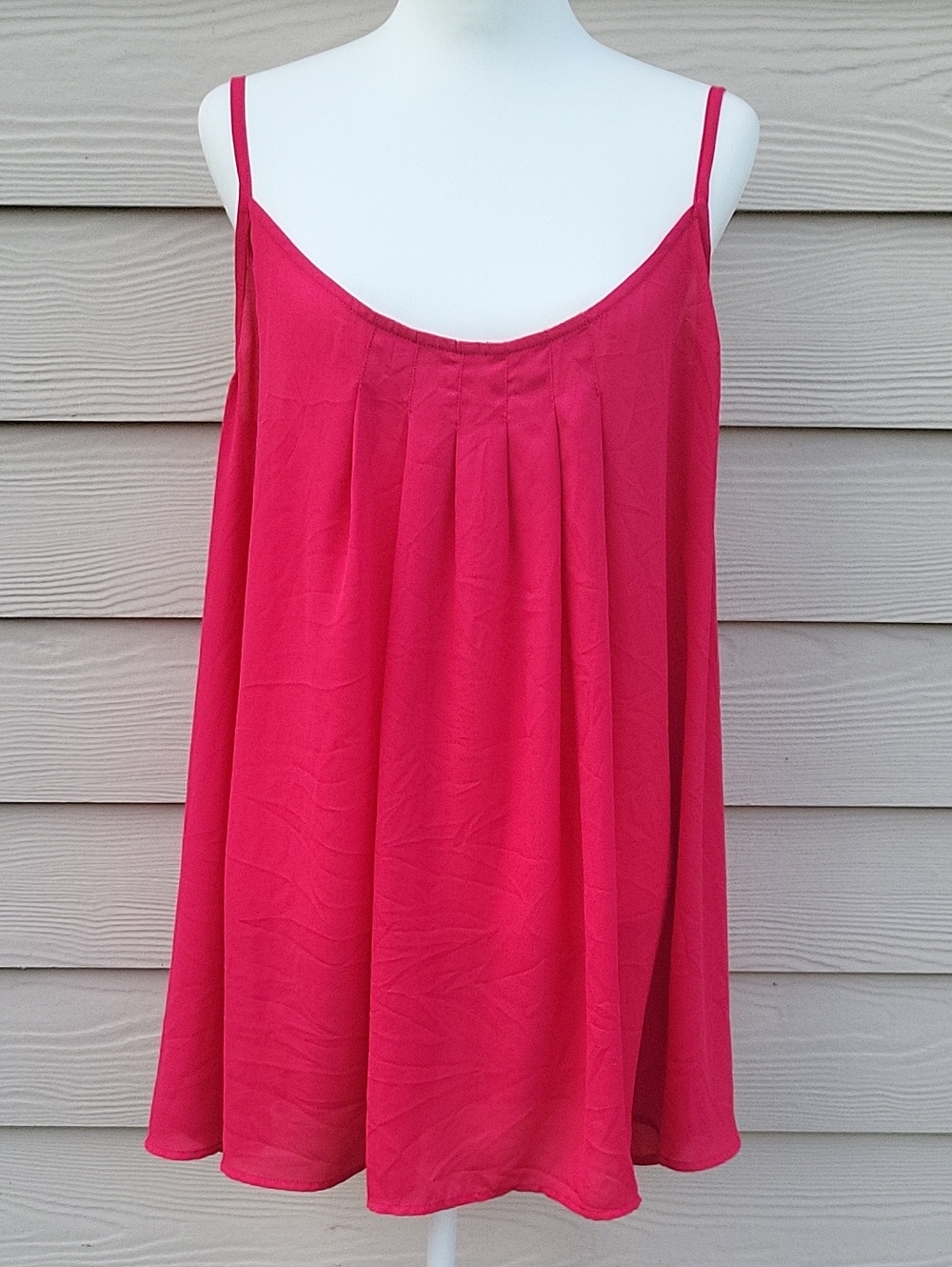 Torrid Women's Pink Pleated Flowy Silhouette Tank Top Size 5X